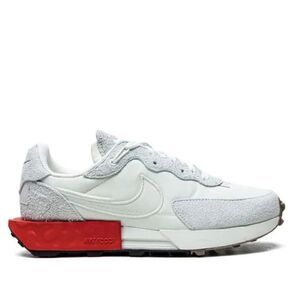 Nike Fontanka Waffle low-top sneakers | size 10